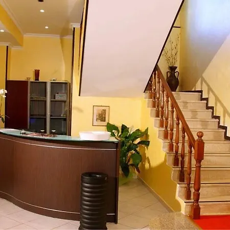 Olimpia 호텔 파이스툼